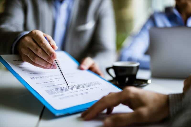 Fee Mensal: o que é, como definir um valor?