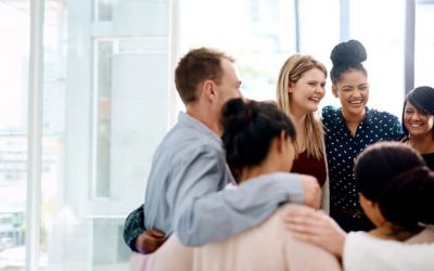 Aprenda a integrar a equipe de marketing e vendas da maneira correta