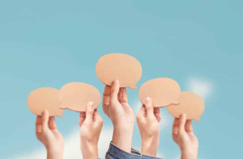 O marketing de referência é um conjunto de ações pensadas para gerar a melhor experiência do cliente, fidelizá-lo e ainda aumentar as vendas.