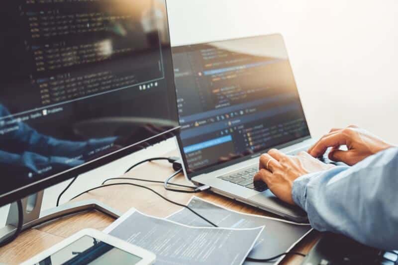 Como implementar um novo software na empresa